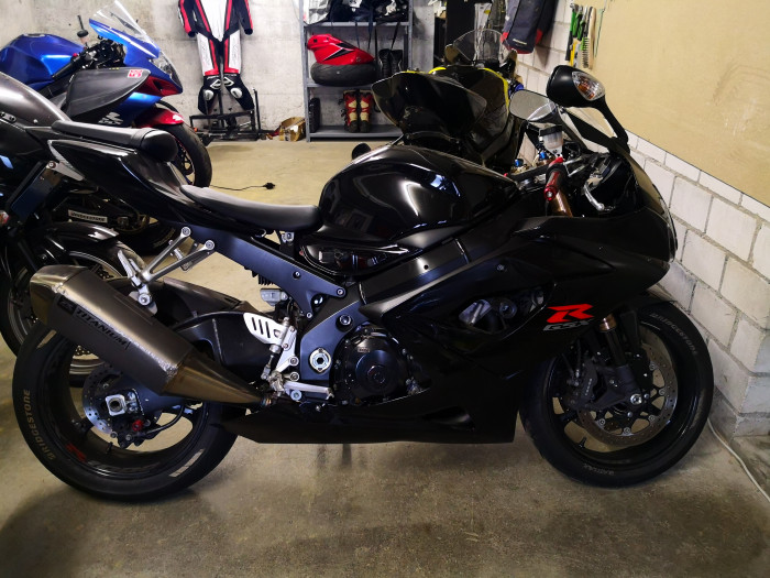 Photo of SUZUKI GSX-R 1000 (2005)