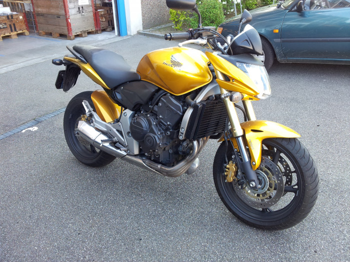 Photo of HONDA CB 600 (2008)