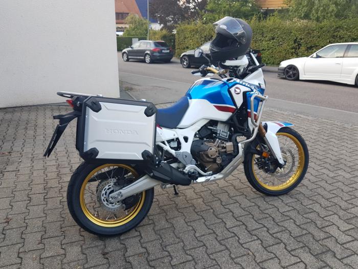 Photo of HONDA CRF 1000 (2018)