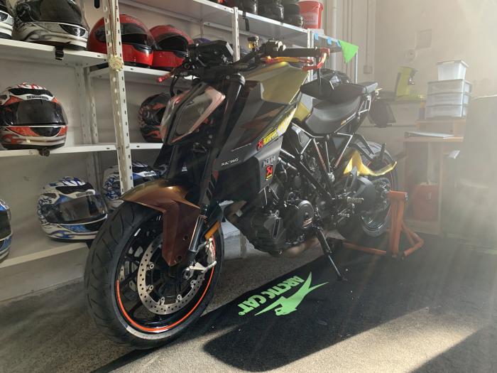 Photo of KTM 1290 Super Duke (2018)