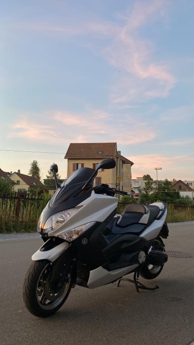 Photo of YAMAHA T-MAX XP (2010)