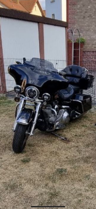 Photo of HARLEY-DAVIDSON FLH (2002)