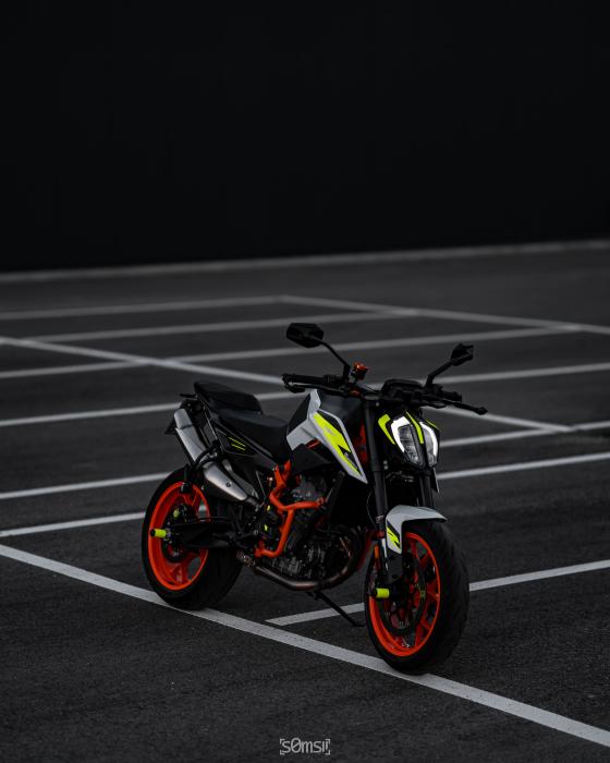 Photo of KTM 890 Duke (2021)