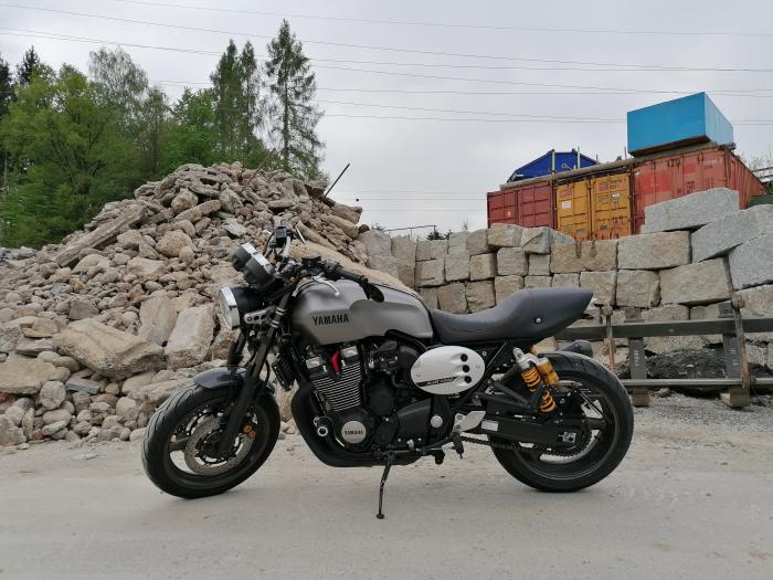 Photo of YAMAHA XJR 1300 (2015)