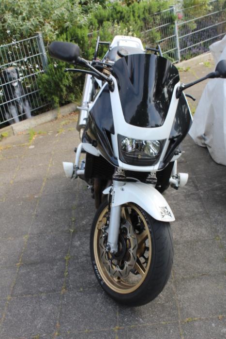 Photo of HONDA CB 1300 (2009)