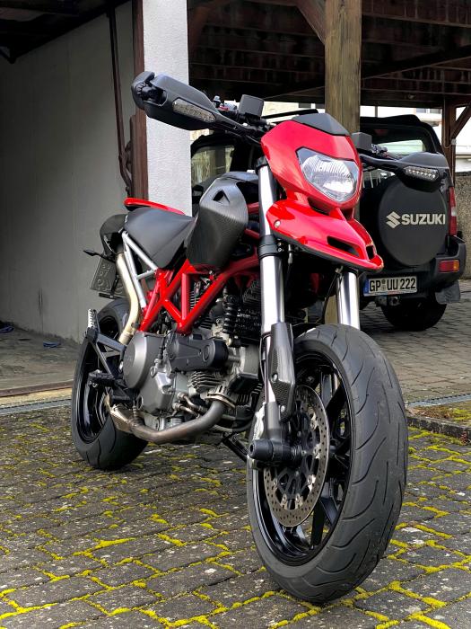 Photo of DUCATI HYPERMOTARD 796 (2010)