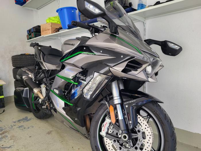 Photo of KAWASAKI NINJA H2 (2021)