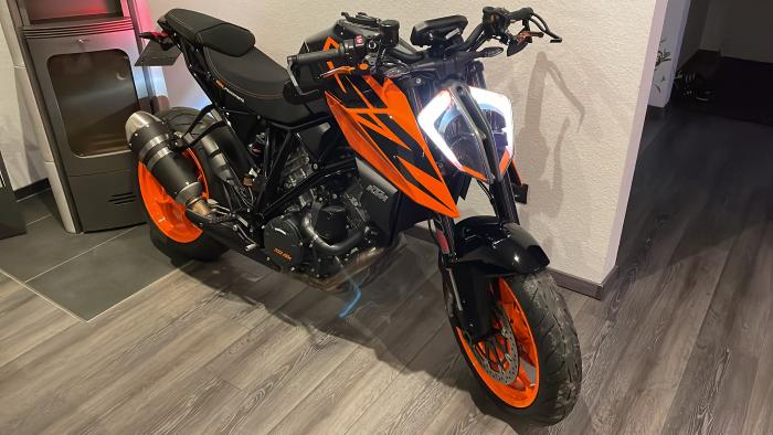 Photo of KTM 1290 Super Duke (2019)