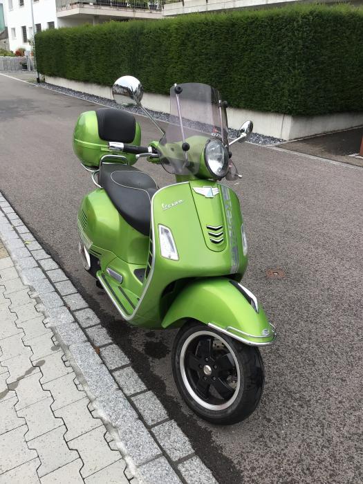 Photo of PIAGGIO Vespa GTS (2017)