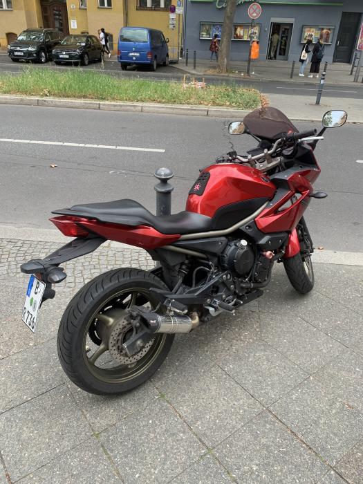 Photo of YAMAHA XJ 6 (2009)