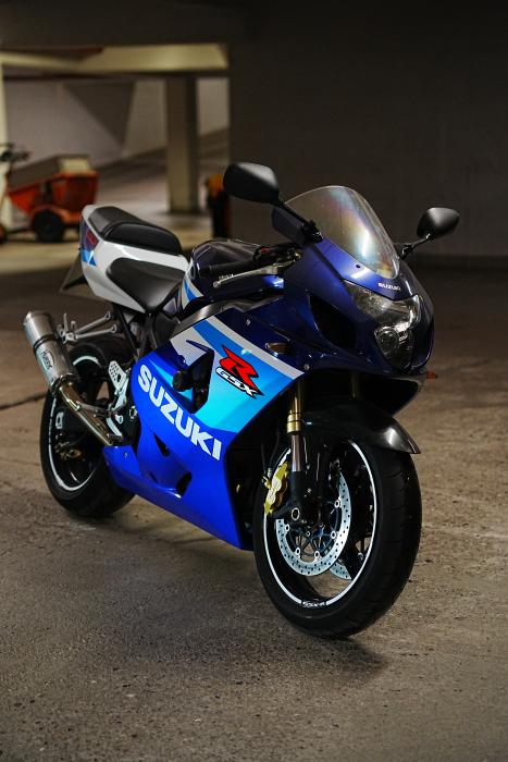 Photo of SUZUKI GSX-R 600 (2005)