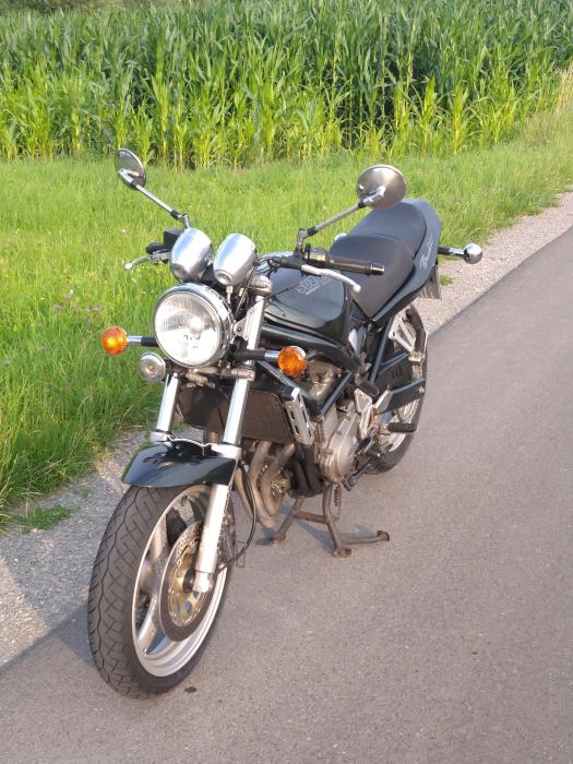 Photo of SUZUKI GSF / GSF BANDIT (1992)