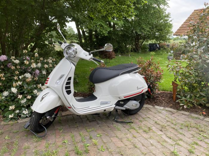 Photo of PIAGGIO Vespa GTS (2022)