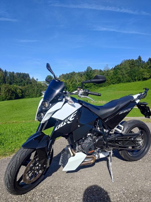 Photo of KTM Duke (2008)