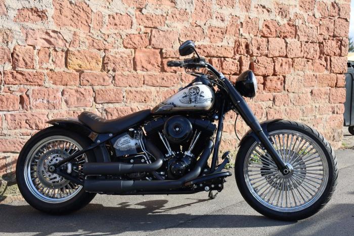 Photo of HARLEY-DAVIDSON Softail (2015)