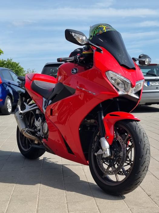 Photo of HONDA VFR 800 (2015)