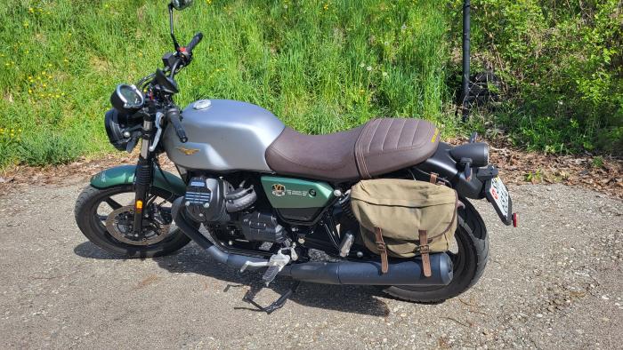 Photo of MOTO GUZZI V7 (2021)