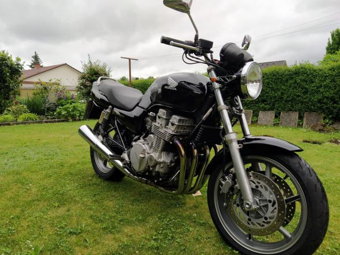 Photo of HONDA CB 750 (1993)