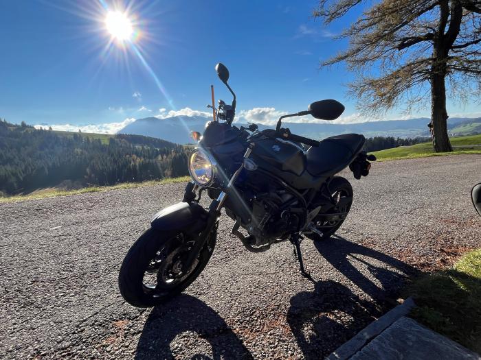 Photo of SUZUKI SV 650 (2016)