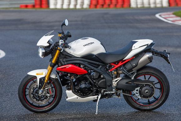 Photo of TRIUMPH Speed Triple (2016)