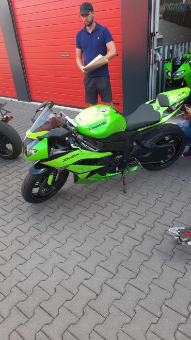 Photo of KAWASAKI NINJA ZX-6R (2010)