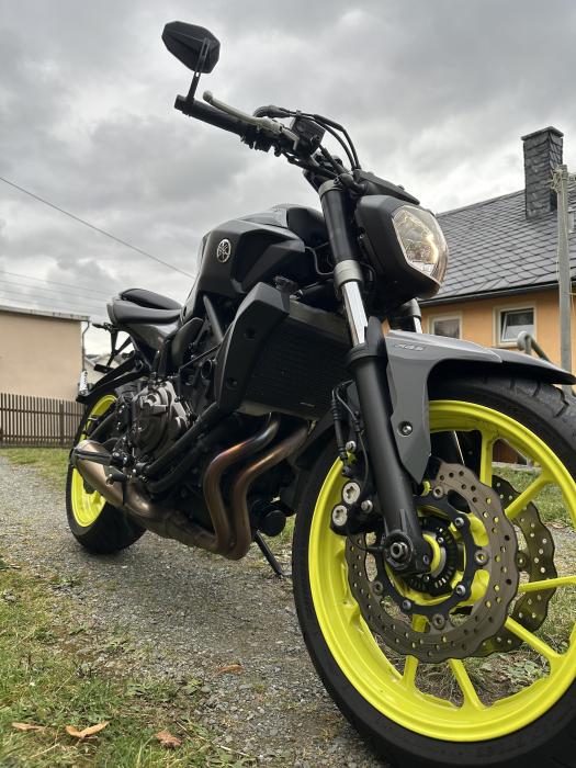 Photo of YAMAHA MT-07 (2015)