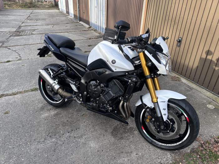 Photo of YAMAHA FZ8 (2014)