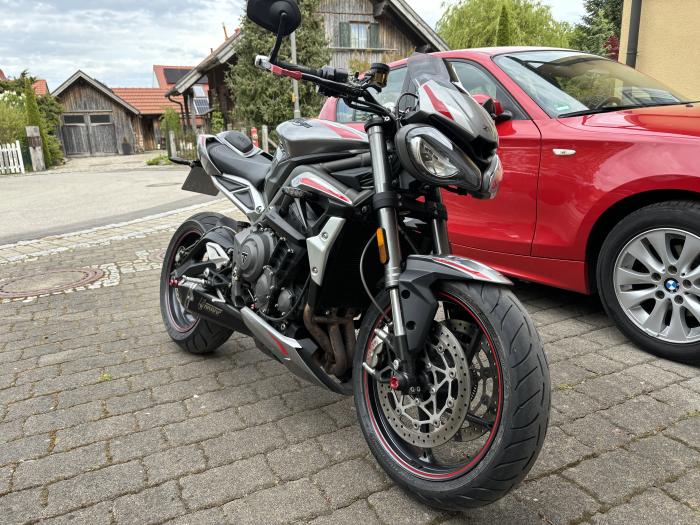 Photo of TRIUMPH Street Triple (2020)