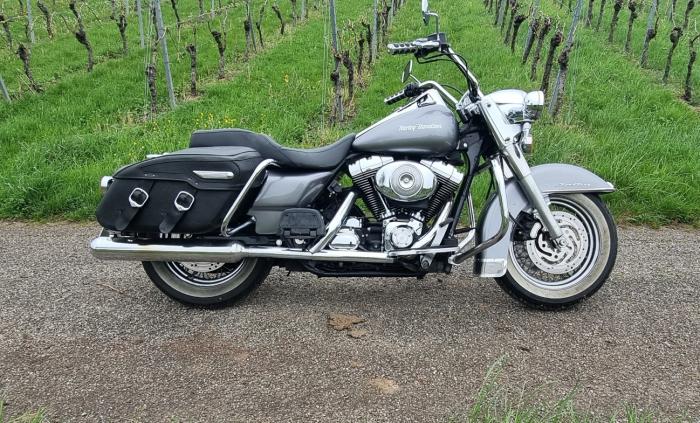 Photo of HARLEY-DAVIDSON FLH (2000)