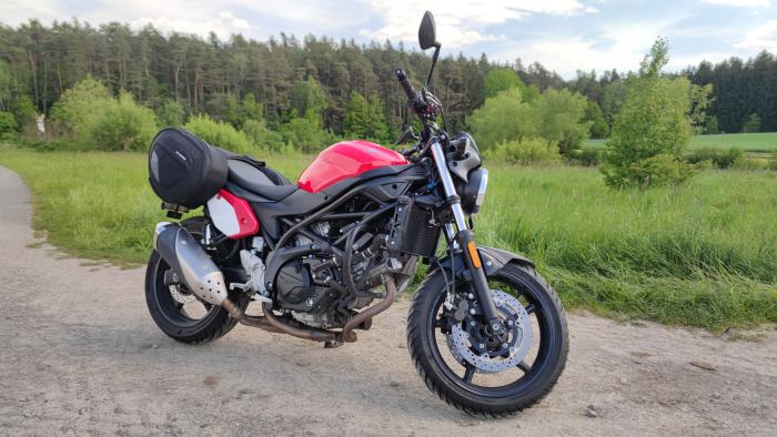 Photo of SUZUKI SV 650 (2016)