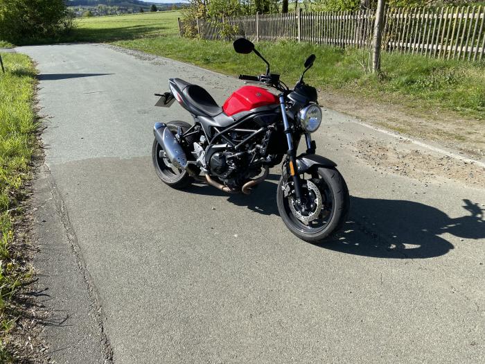 Photo of SUZUKI SV 650 (2016)