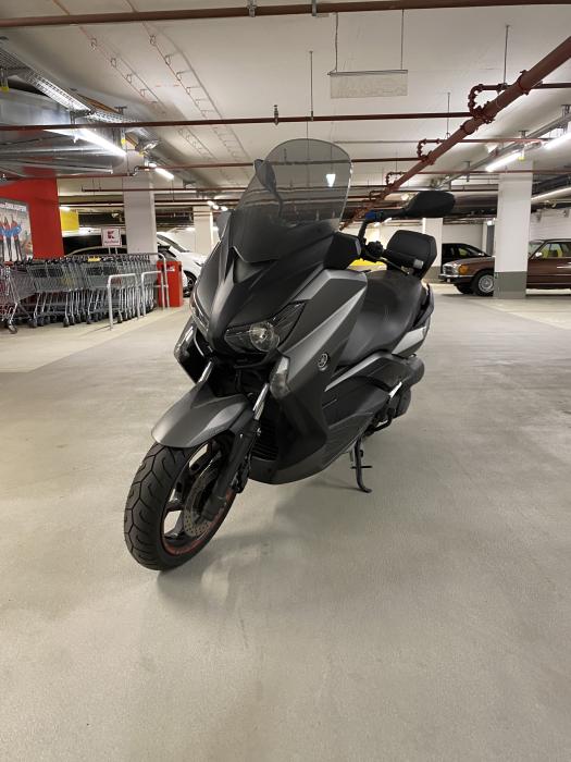 Photo of YAMAHA X-MAX (2014)