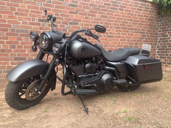 Photo of HARLEY-DAVIDSON FLH (2006)