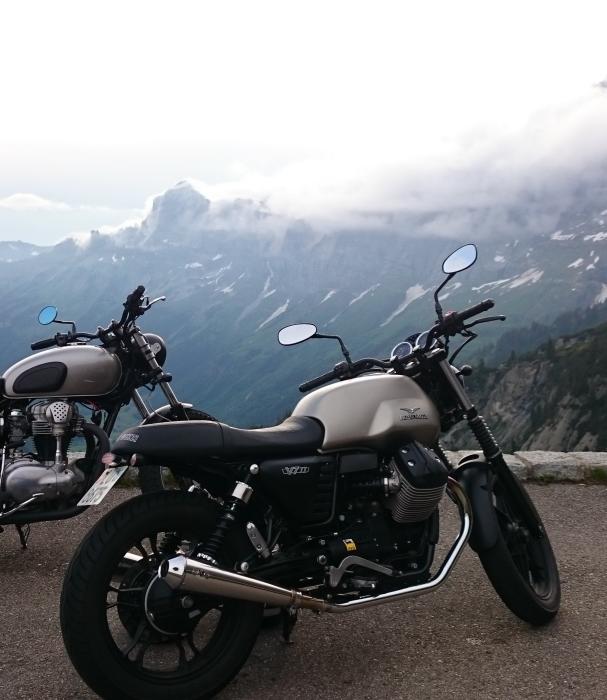 Photo of MOTO GUZZI V7 (2015)