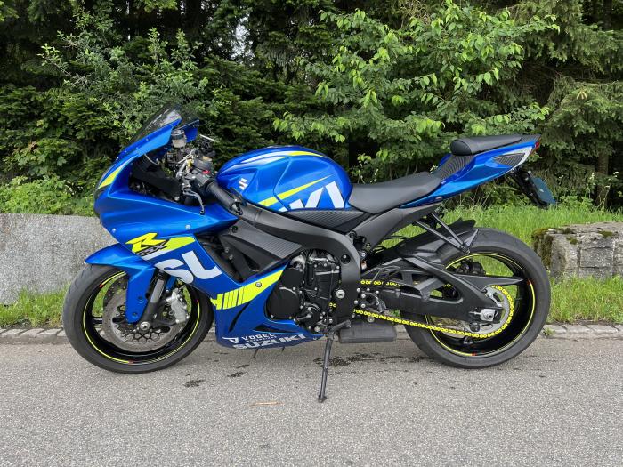 Photo of SUZUKI GSX-R 600 (2016)