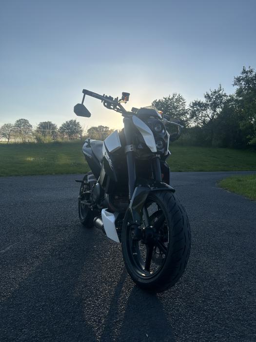 Photo of KTM 690 Duke (2009)