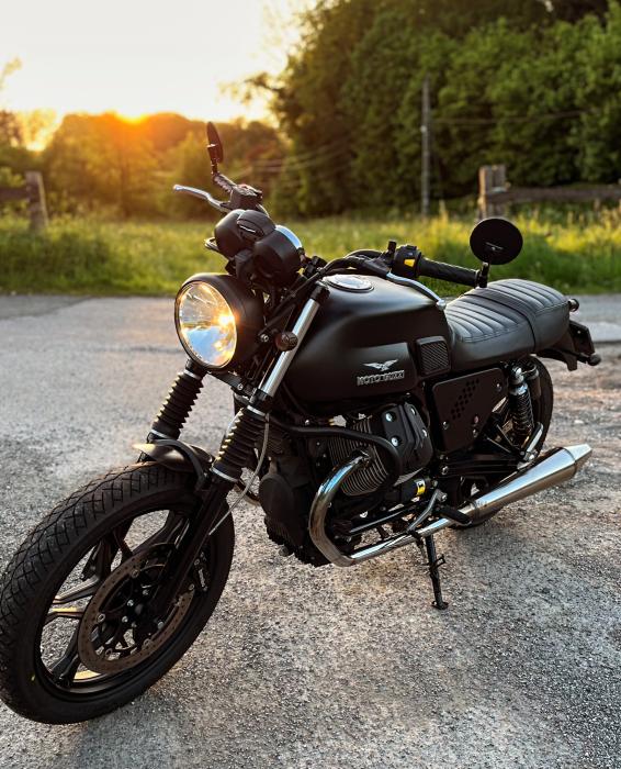 Photo of MOTO GUZZI V7 (2014)