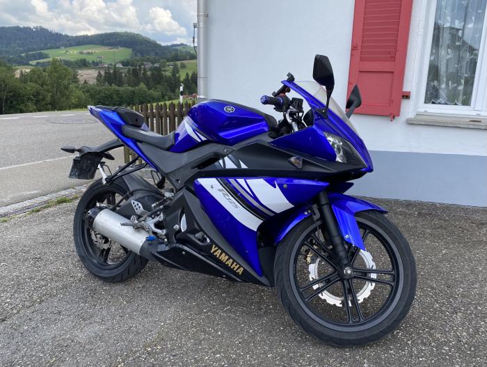 Photo of YAMAHA YZF-R 125 (2008)