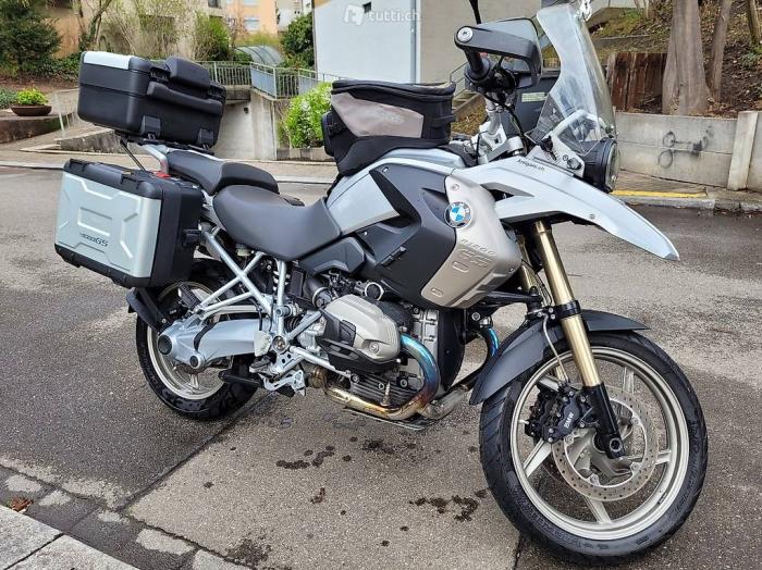 Photo of BMW R 1200 (2011)