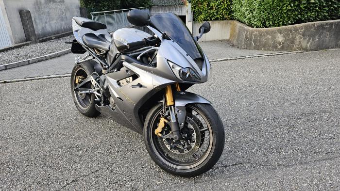 Photo of TRIUMPH Daytona (2006)