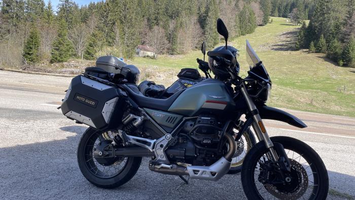 Photo of MOTO GUZZI V85 (2023)