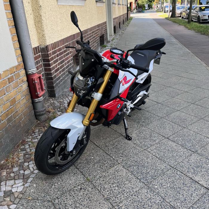 Photo of BMW F 900 (2020)