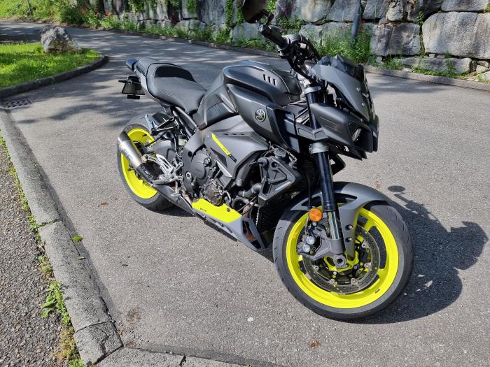 Photo of YAMAHA MT-10 (2017)