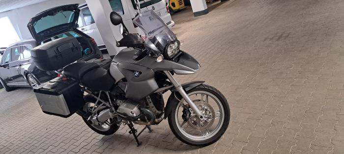 Photo of BMW R 1200 (2005)