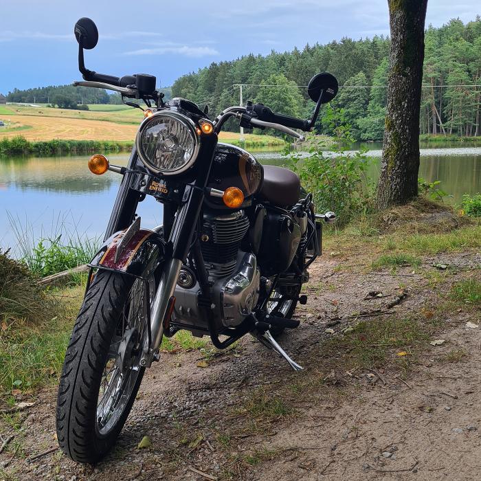 Photo of ROYAL ENFIELD CLASSIC 350 (2022)