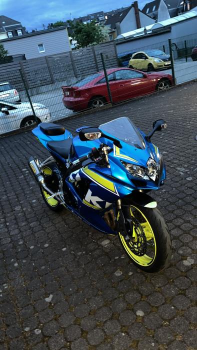 Photo of SUZUKI GSX-R 600 (2008)