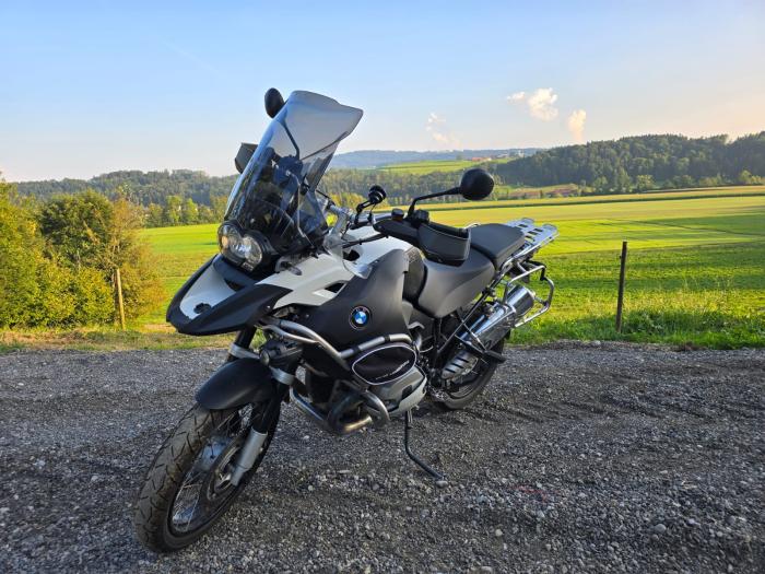 Photo of BMW R 1200 (2010)