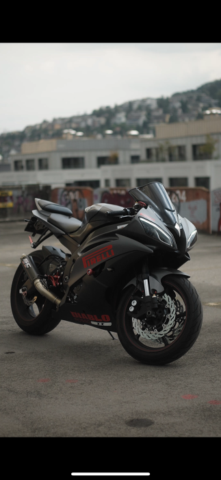 Photo of YAMAHA YZF-R6 (2013)