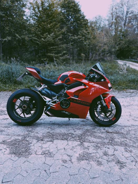 Photo of DUCATI PANIGALE V4 (2018)