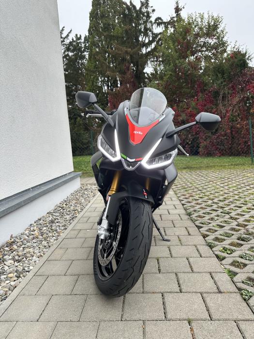 Photo of APRILIA RS/RST/RSV (2024)